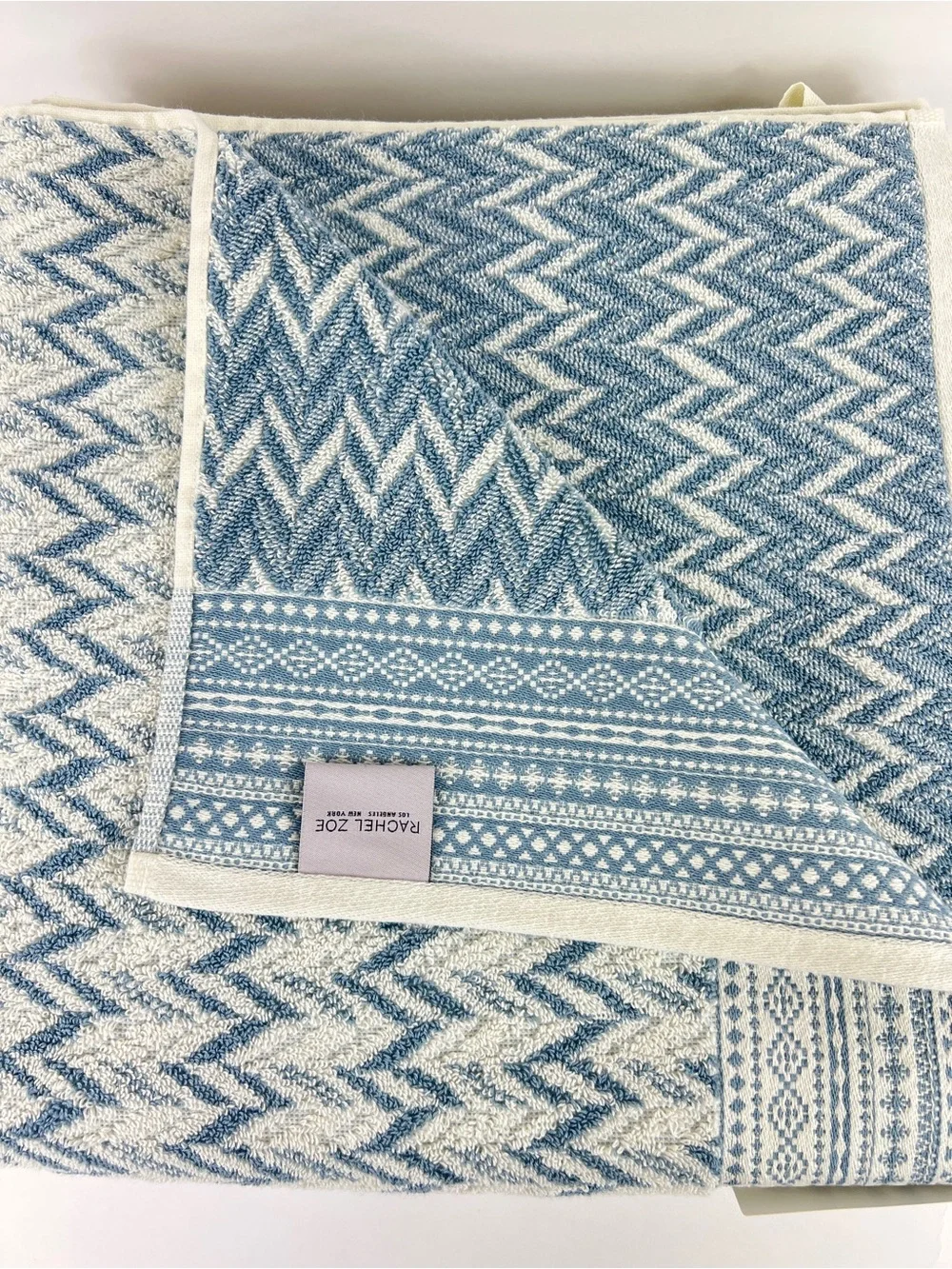 Rachel Zoe Bath Towels Blue Cream Chevron Design Soft 100% Cotton 2 Pc NEW